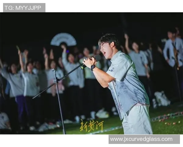 乐器与足球的奇妙交汇如何在音符与球场上谱写青春旋律