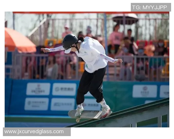 南京滑板队荣登滑板节奏排行榜第十名展现青春活力与团队精神