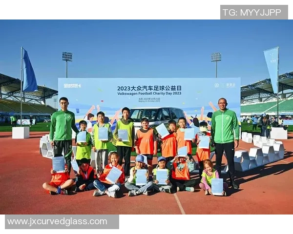 富盛足球引领新风潮助力青少年成长与足球梦想的实现 富盛足球引领新风潮助力青少年成长与足球梦想的实现