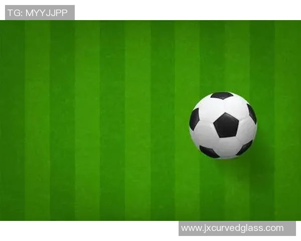 足球场上的视界新体验带眼镜的球员如何改变比赛的格局 足球场上的视界新体验带眼镜的球员如何改变比赛的格局