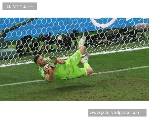 足球点球大战的心理博弈与技术分析探讨 足球点球大战的心理博弈与技术分析探讨